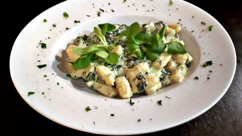 Capri Zugló - Gnocchi agli spinaci