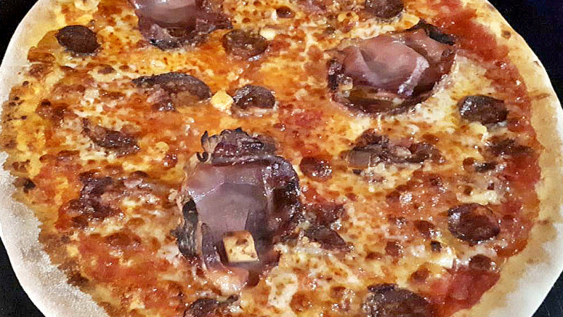 Capri Újpest - Pizza rustica (45 cm)
