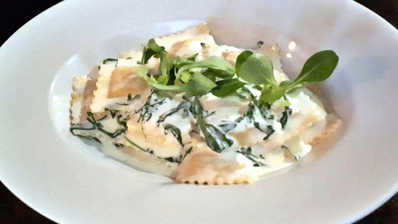 Capri Buda - Csirkés ricottás ravioli