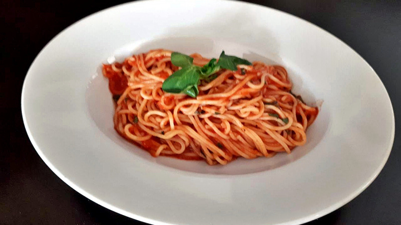 Capri Zugló - Spaghetti al pomodoro