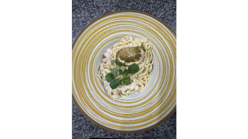Capri Buda - Linguine gamberetti con limone (Fokhagymás garnéla, citromos-petrezselymes mártással)