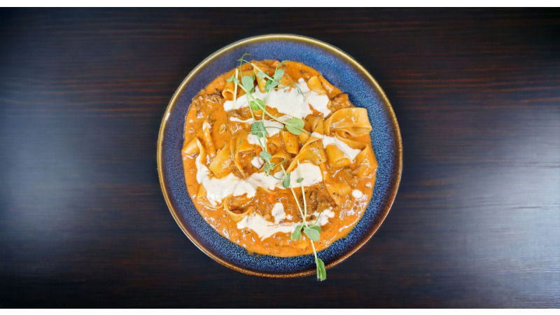 Capri Duna - Pappardelle al ragu di manzo (házi szélesmetélt, omlós marhapofával)